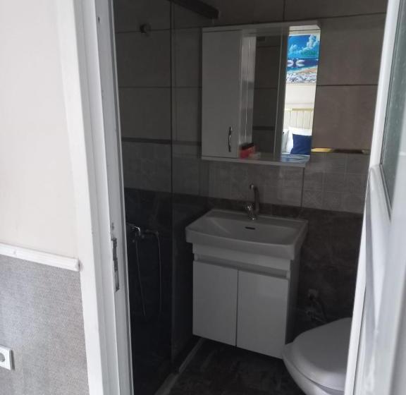 اتاق خانوادگی, Taksim 52 Suite