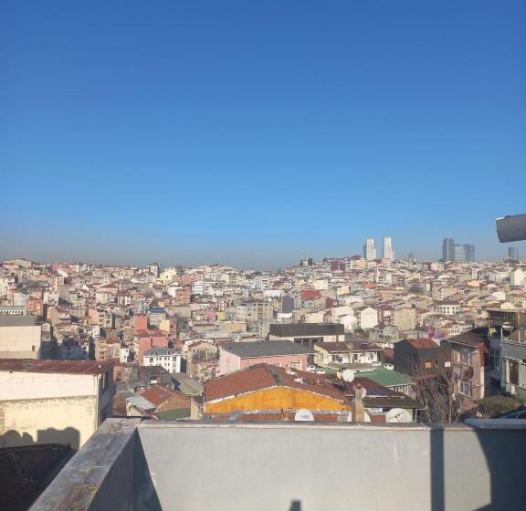 آپارتمان 1 خوابه با تراس, Taksim 52 Suite