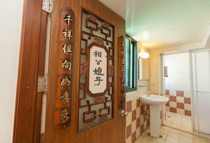 اتاق استاندارد چهار تخته, Chun Feng Cao Tang Homestay