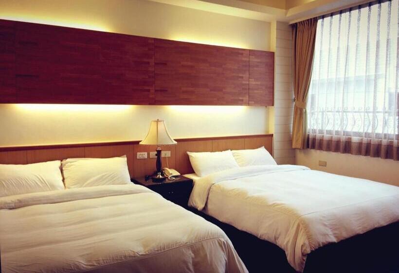 اتاق استاندارد چهار تخته, Chun Feng Cao Tang Homestay