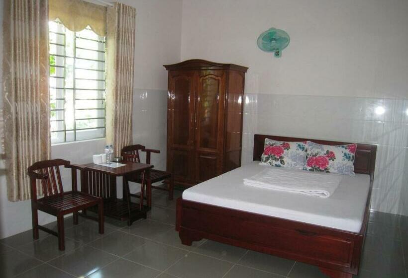 اتاق استاندارد, Hoa Sua Motel