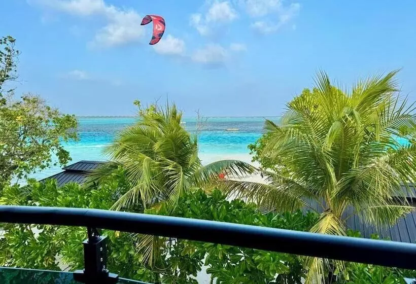 اتاق پرمیوم با چشم‌انداز دریا, Bibee Maldives