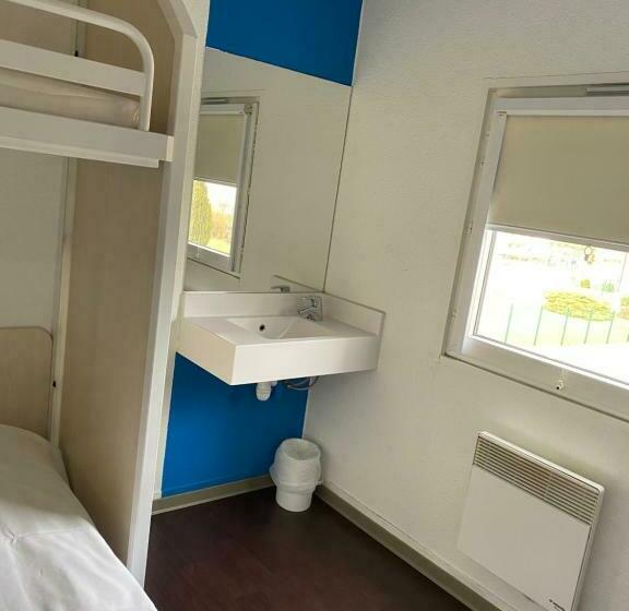 Номер Стандарт Совместная Ванная, F1 Verdun