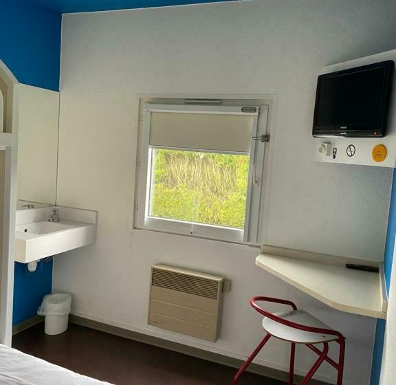 Номер Стандарт Совместная Ванная, F1 Verdun