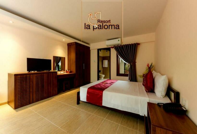 ویلای استاندارد با چشمانداز باغ, La Paloma Resort