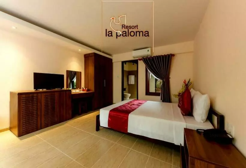 ویلای استاندارد با چشم‌انداز باغ, La Paloma Resort
