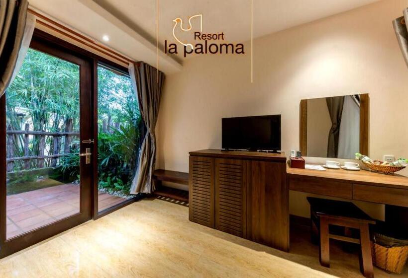 ویلای استاندارد با چشمانداز باغ, La Paloma Resort