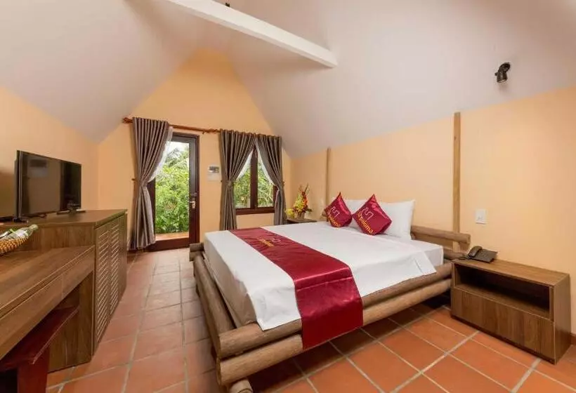 بانگلوی لوکس, La Paloma Resort
