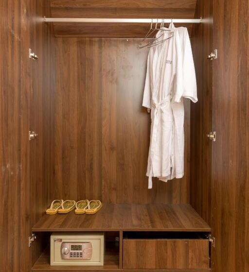 بانگلوی لوکس, La Paloma Resort