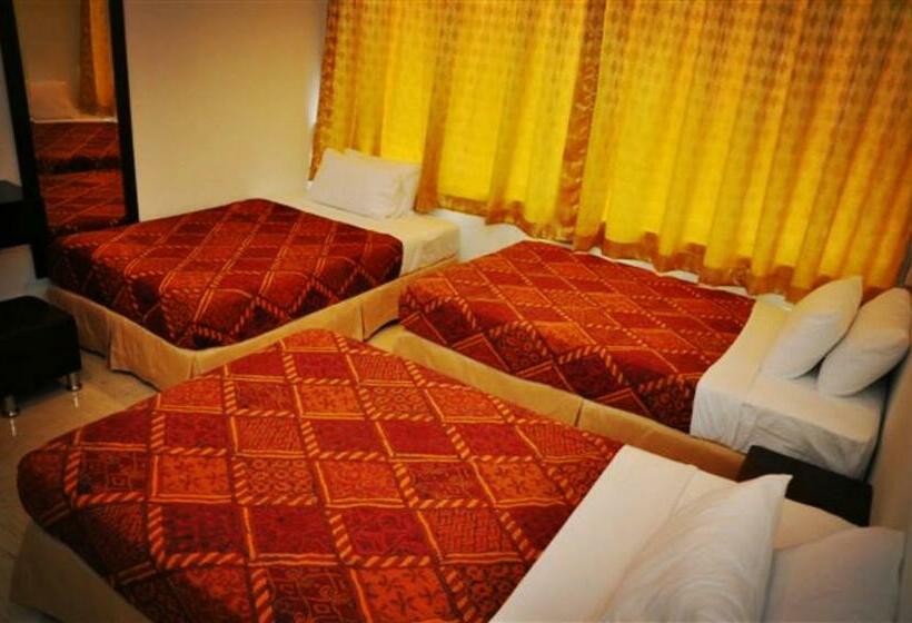 חדר דלוקס לשלושה, Old Budget