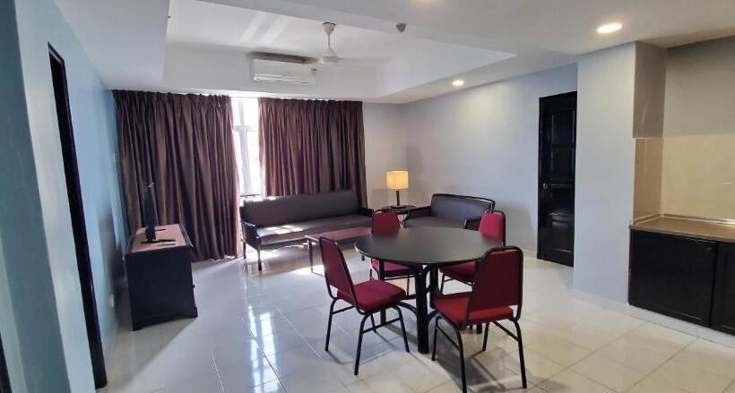 إستوديو قياسى, Leisure Cove Hotel & Apartments