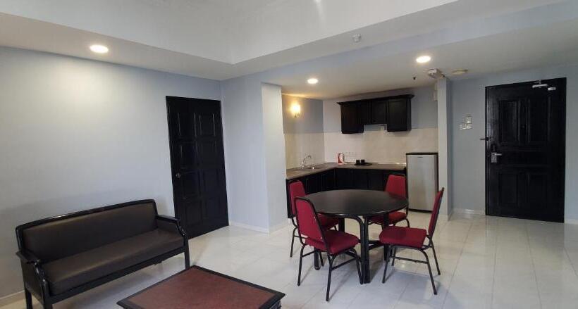 إستوديو قياسى, Leisure Cove Hotel & Apartments