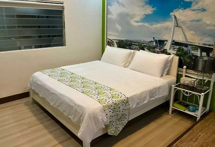اتاق لوکس با بالکن, Meet ‧ Happiness B&b