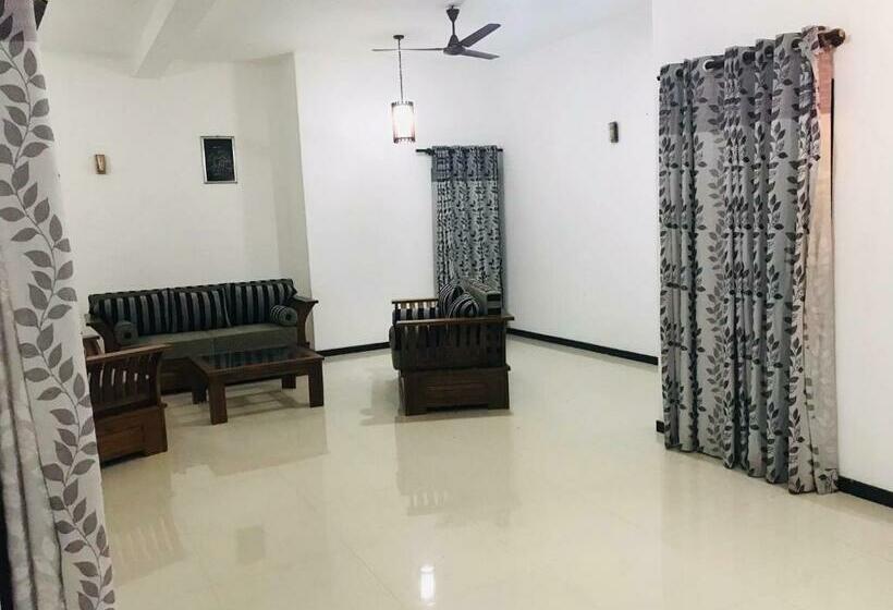 스탠다드 룸, Akash Villa