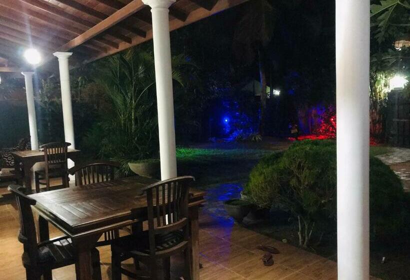 스탠다드 룸, Akash Villa