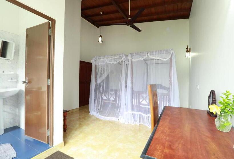 غرفة ديلوكس عائلية, Flamingo Guest House