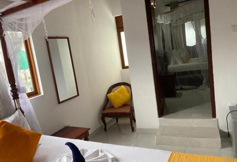 غرفة ديلوكس عائلية, Flamingo Guest House