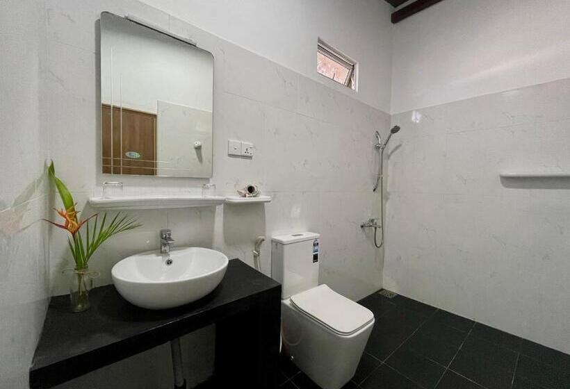 غرفة ديلوكس مطلّة علي البحر, Flamingo Guest House