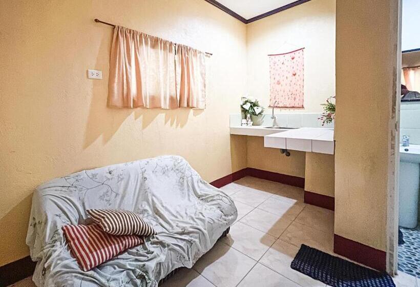 Familjerum, Krismark Dive Lodge