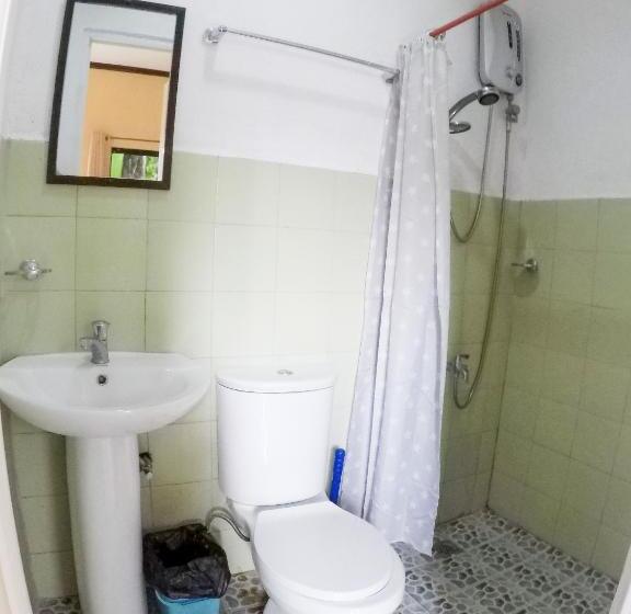 Семейный Номер, Krismark Dive Lodge