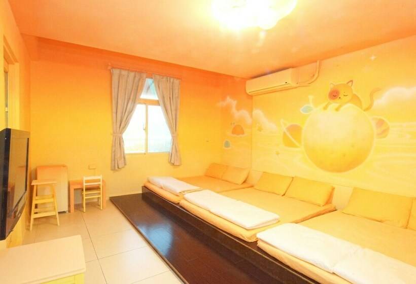 اتاق خانوادگی, 清清之家 Dingding Home