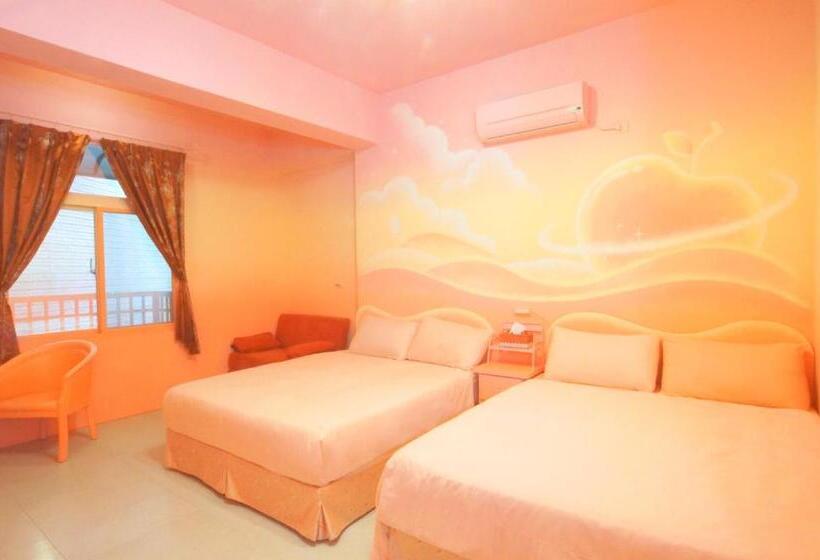 اتاق استاندارد چهارنفره با بالکن, 清清之家 Dingding Home