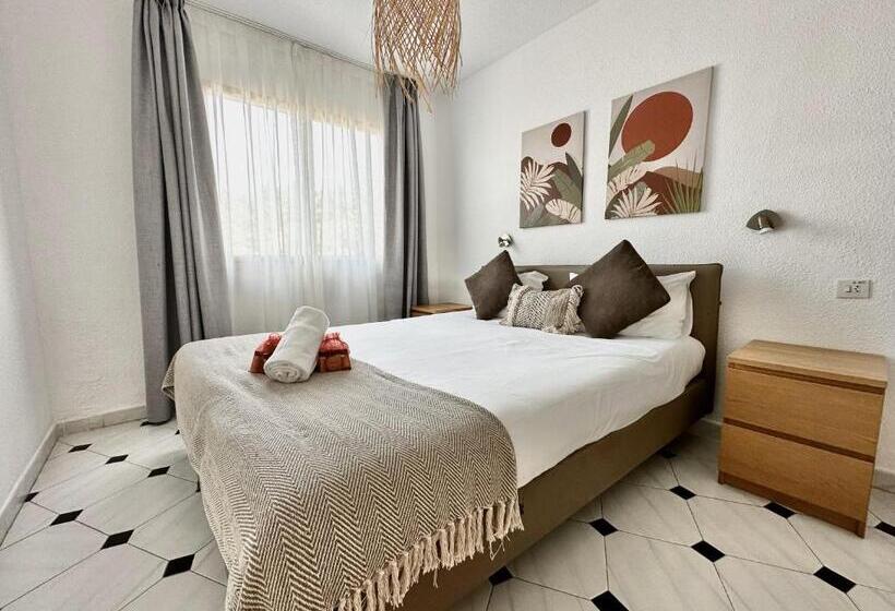 带2个卧室的标准洋房, Albir Hills Apartments