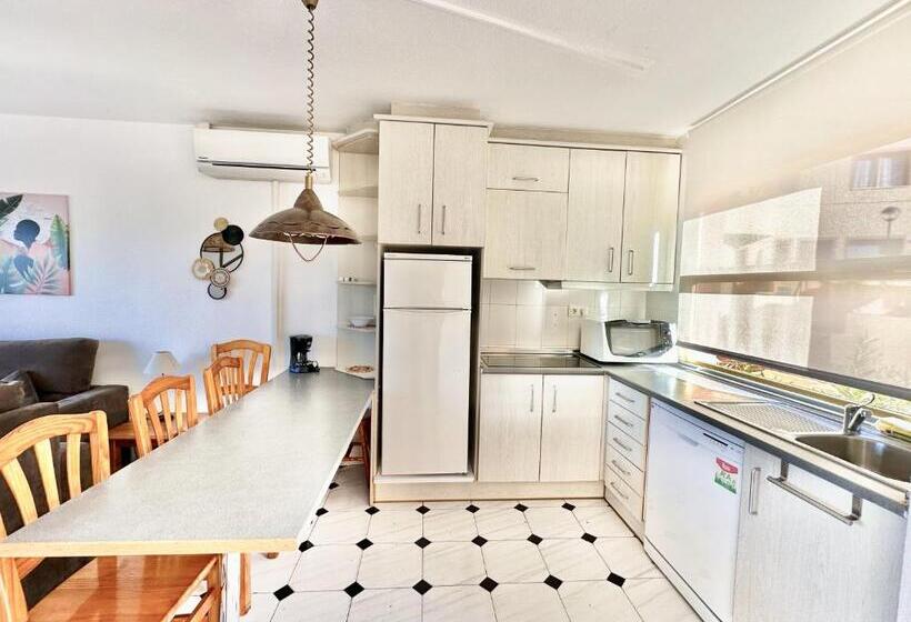 バンガローの2ベッドスタンダードルーム, Albir Hills Apartments