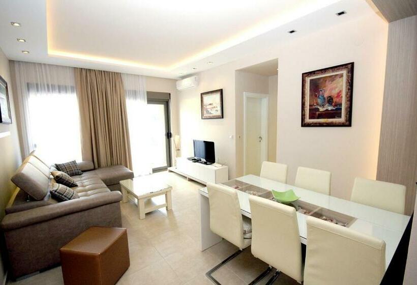 آپارتمان لوکس 2 خوابه, Butua Residence