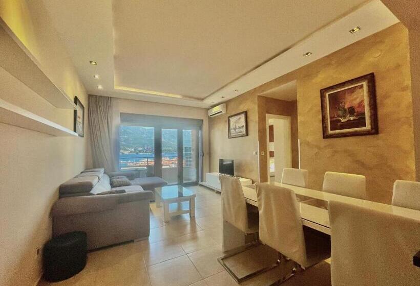 آپارتمان لوکس 2 خوابه, Butua Residence