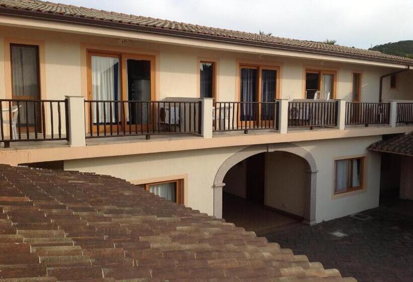 דירת חדר, Club Esse Residence Capo D'orso