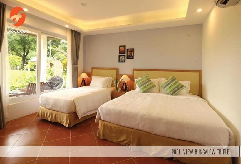 اتاق استاندارد سه تخته با چشم‌انداز استخر, Famiana Green Villa