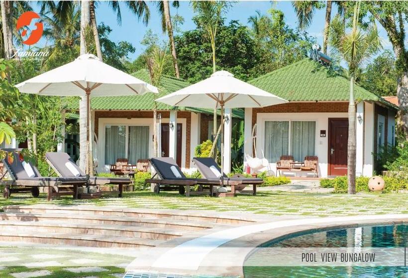اتاق استاندارد با چشم‌انداز استخر, Famiana Green Villa