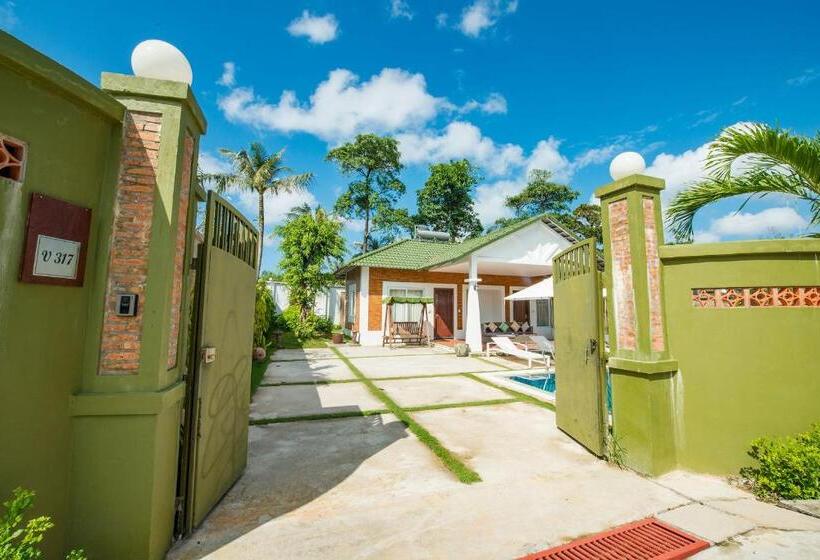 ویلای یک اتاق خوابه با استخر شنا, Famiana Green Villa