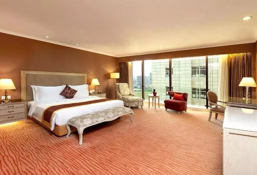 キングサイズベッドのデラックスルーム, Similan Hotel Zhuhai Gongbei Port