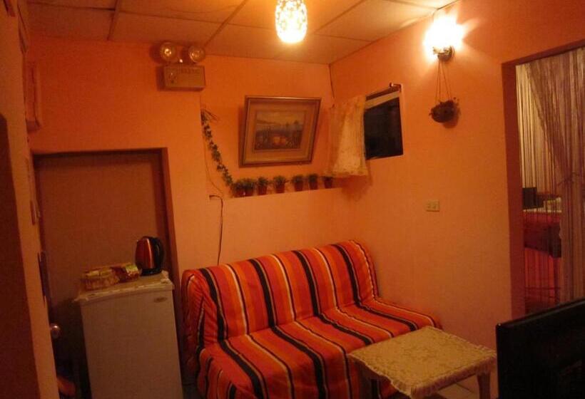 اتاق اکونومی, Wangyuku B&b