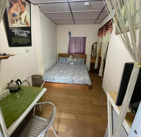 اتاق استاندارد با چشمانداز کوهستان, Wangyuku B&b