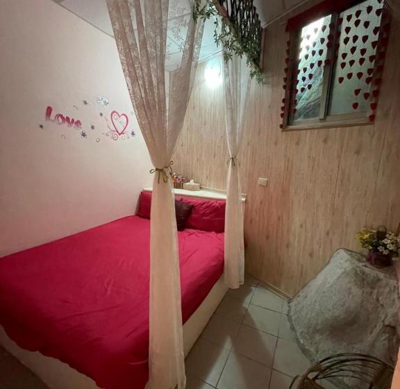 اتاق اکونومی, Wangyuku B&b