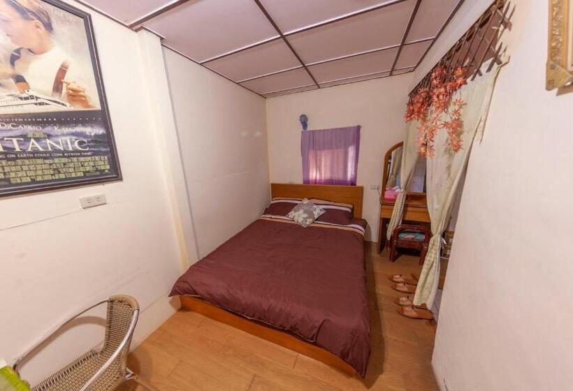 اتاق استاندارد با چشمانداز کوهستان, Wangyuku B&b