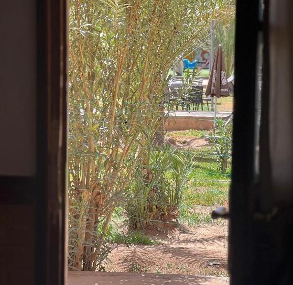 اتاق استاندارد, La Lune Du Desert