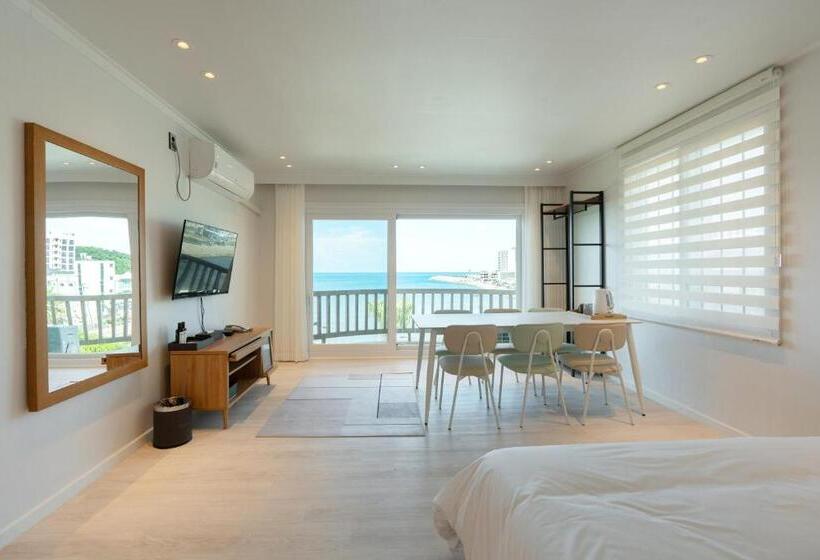 Люкс Deluxe Вид на Море, Ocean Palade