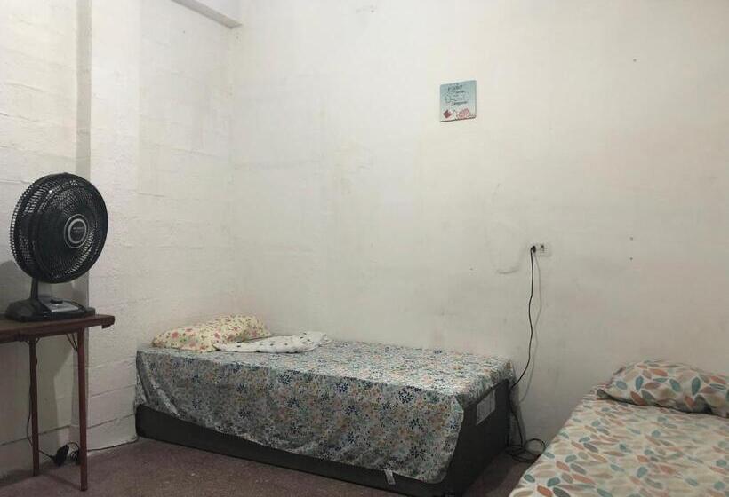 Президентский Люкс, Lê Frevo Pernambucano Hostel