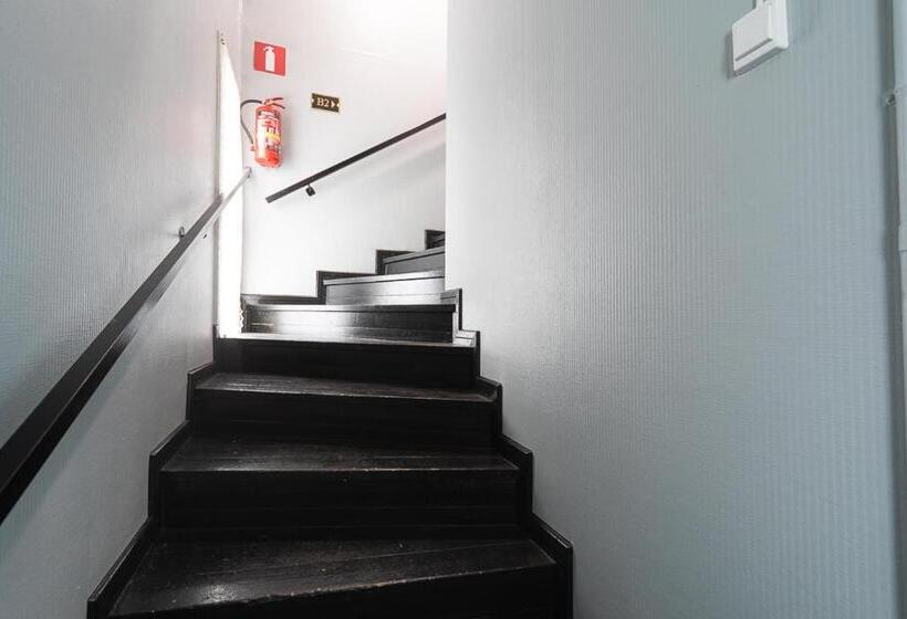 スタンダード４人部屋, Majoitus Wanhapankki, Huoneisto B2