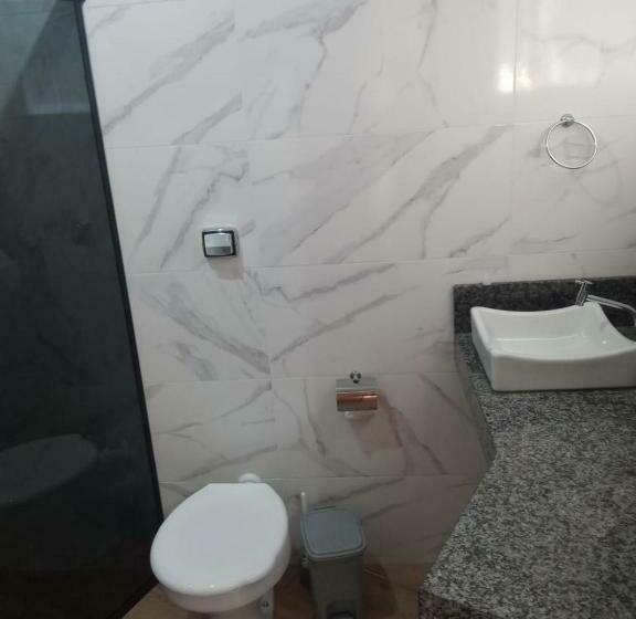 スイート, Suite 04 Avenida Hospedagem