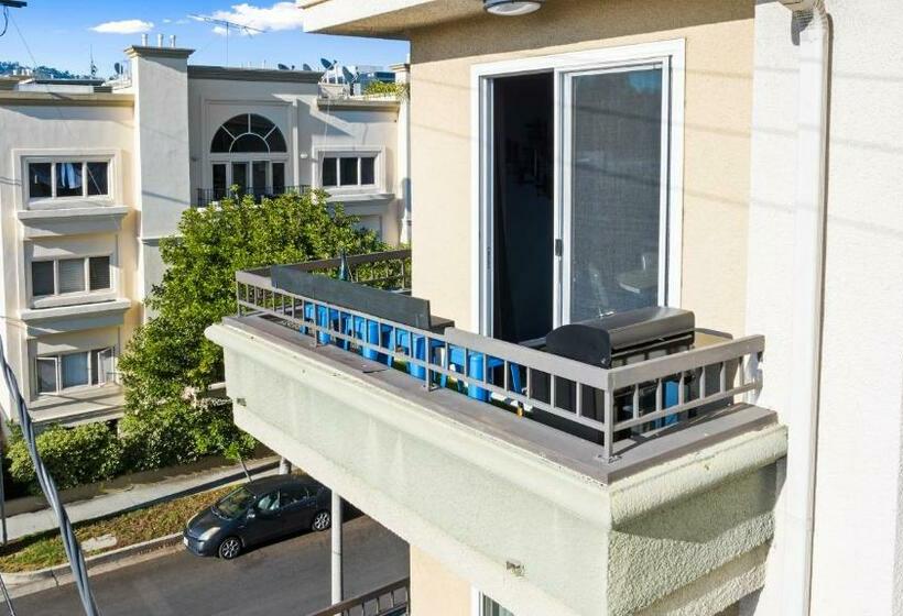 شقة غرفتين, Beverly Hills Penthouse 2 Br Apt With Parking 407