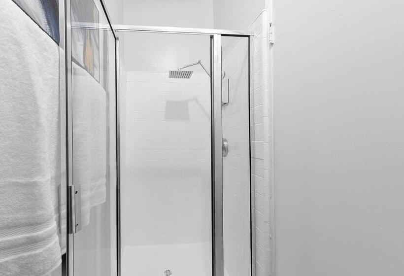 شقة غرفتين, Beverly Hills Penthouse 2 Br Apt With Parking 407