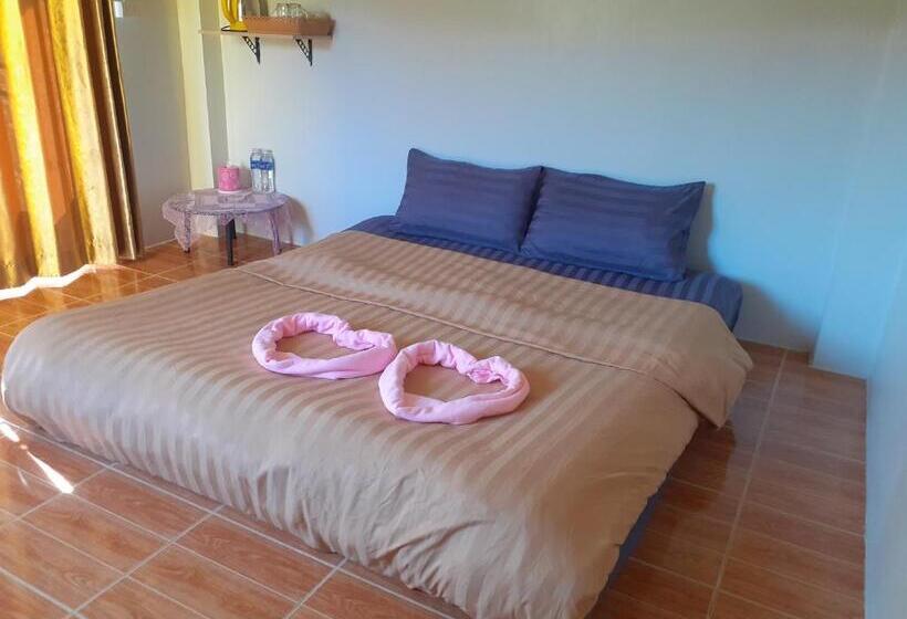 غرفة قياسية مطلة على الجبل, จริงใจโฮม เขาค้อ