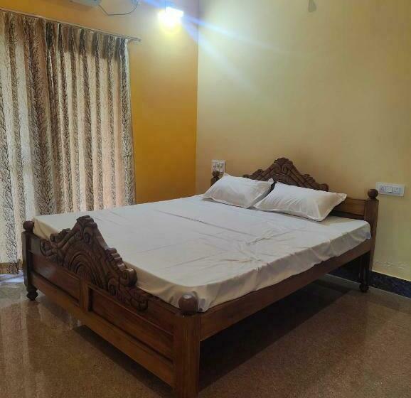 Chambre Triple Classique, O Newmoon Inn