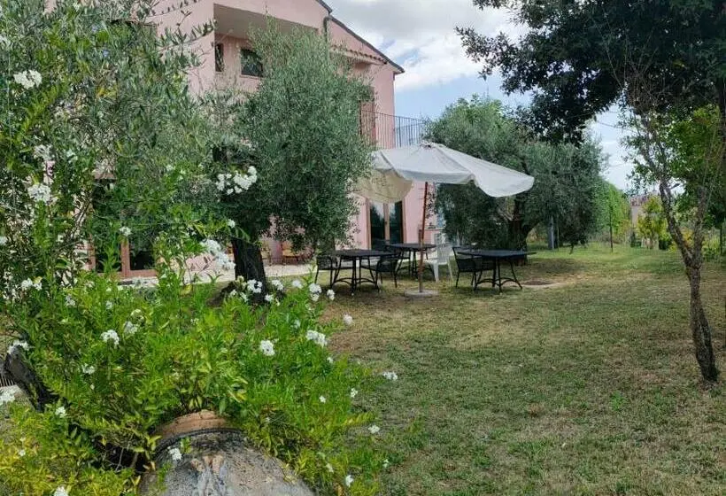 ガーデンビュースタンダードルーム, Tenuta Villa Torriti