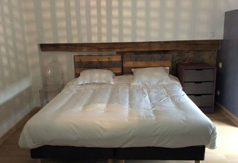 Номер Стандарт, Domaine De Noyer